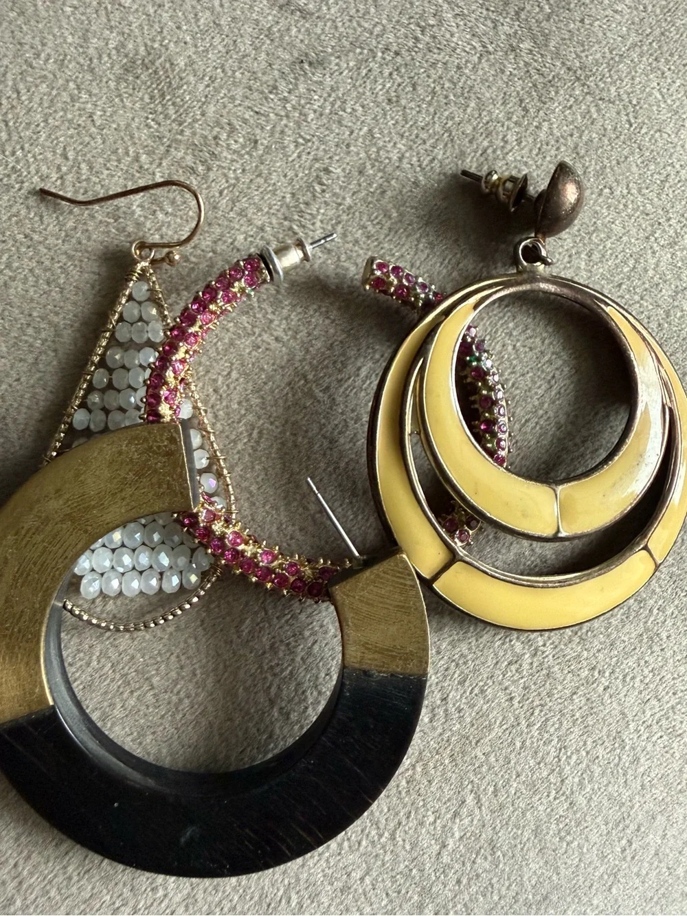 Women’s Yellow and Black mix Hoop Earrings